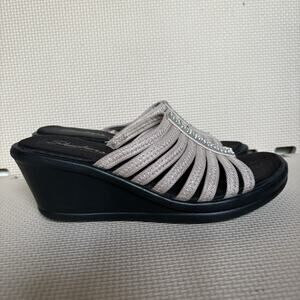 Skechers Women's Memory Foam Wedge Sandals Slip-on Rhinestone Strappy Size 9
